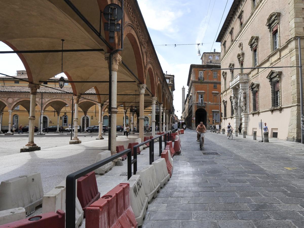 Ur-Nest Strada Maggiore Bologna Buitenkant foto