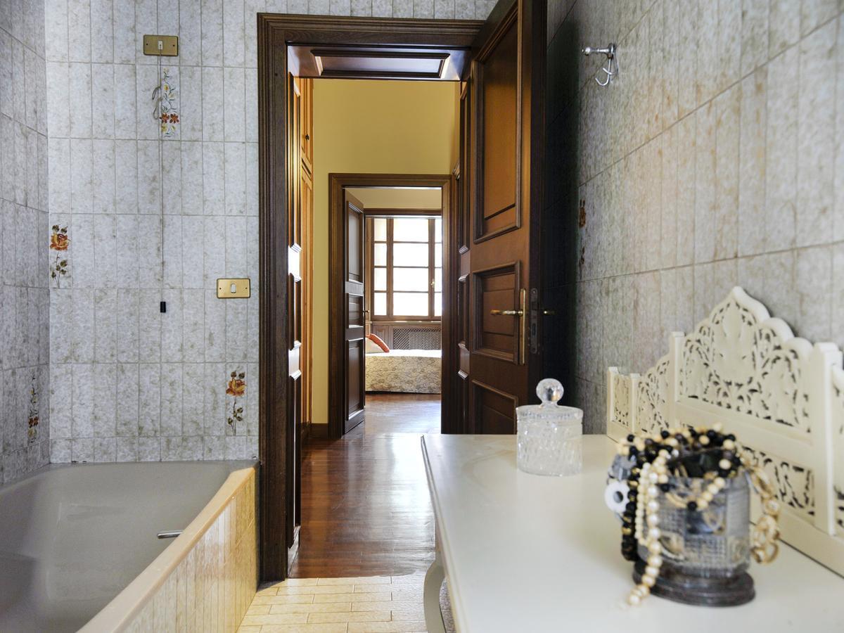 Ur-Nest Strada Maggiore Bologna Buitenkant foto