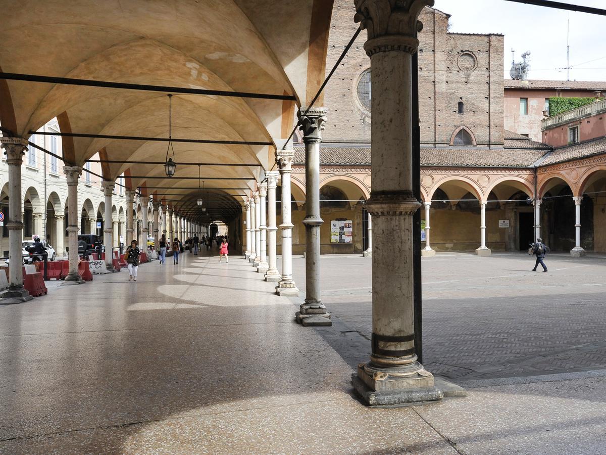 Ur-Nest Strada Maggiore Bologna Buitenkant foto